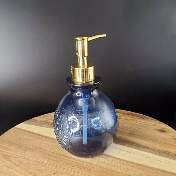 Blue Embossed Plastic with Gold Pump Soap Dispenser - Picture 3 of 5